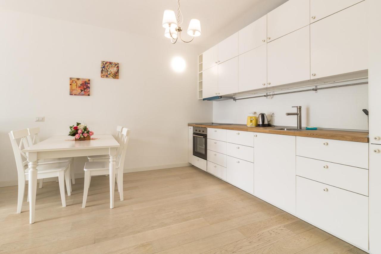 Apartment Azalea - Cremia Bagian luar foto